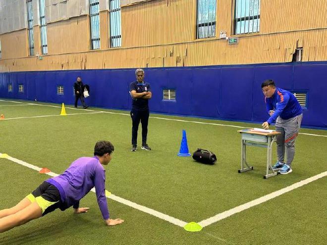 转折点上海久事回应争议,全明星赛转会期攻防权衡,态度坚定,纪律约束更严格的简单介绍 转折点上海久事回应争议,全明星赛转会期攻防权衡,态度坚定,纪律约束更严格的简单介绍