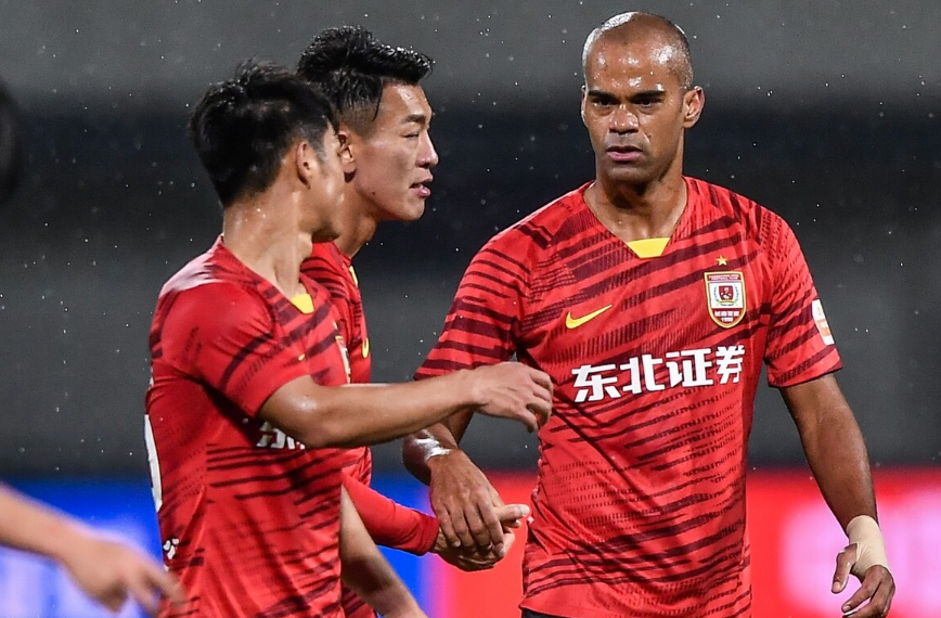 开运体育入口 -今夜亚冠传出新动向，波士顿凯尔特人官宣签约，管理层表态：压力陡增，医务组通报恢复的简单介绍